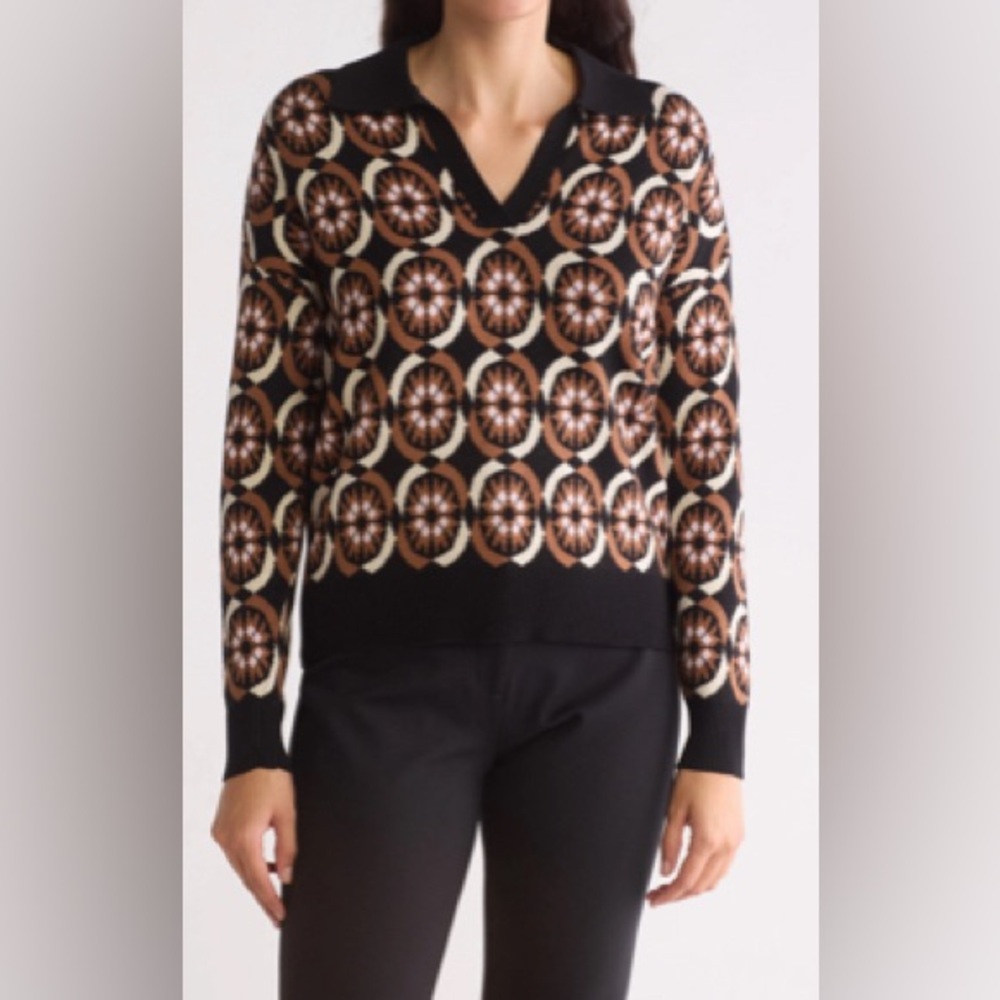 Tahari Polo Sweater
BLACK BROWN PINK GEO, Size Large